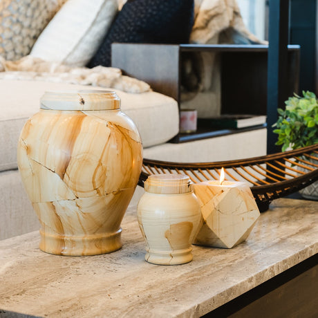 Adult Urns