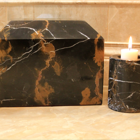 Summit King Gold Box Urn